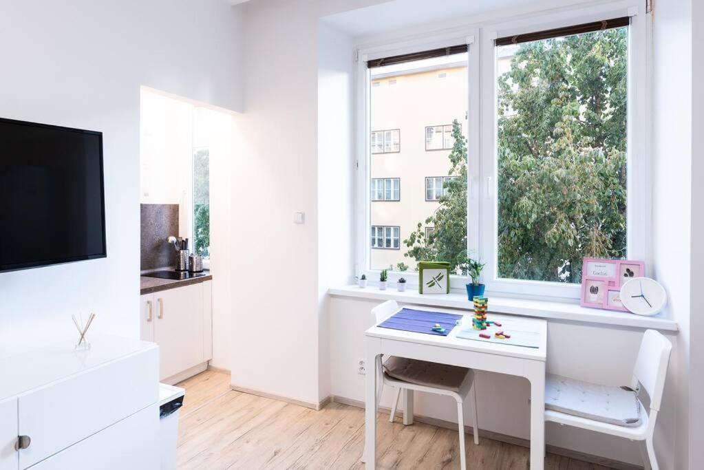 Tranquility Apartement - Brno Buitenkant foto